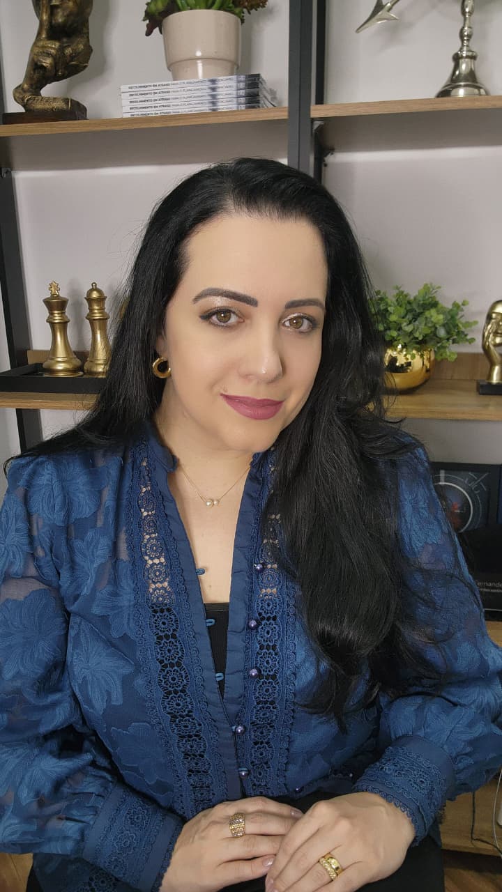 Profª Ana Paula Fernandes